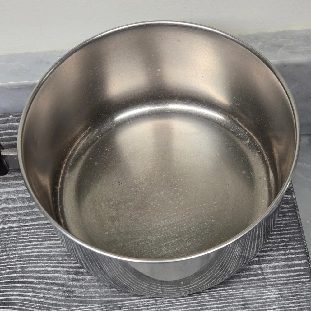 Vintage 1801 Revere Ware 1.5 Qt. Saucepan Copper Bottom Pot - No‎ Lid